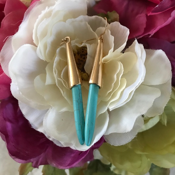 Gold and Turquoise Dangle Earrings - Picture 4 of 5